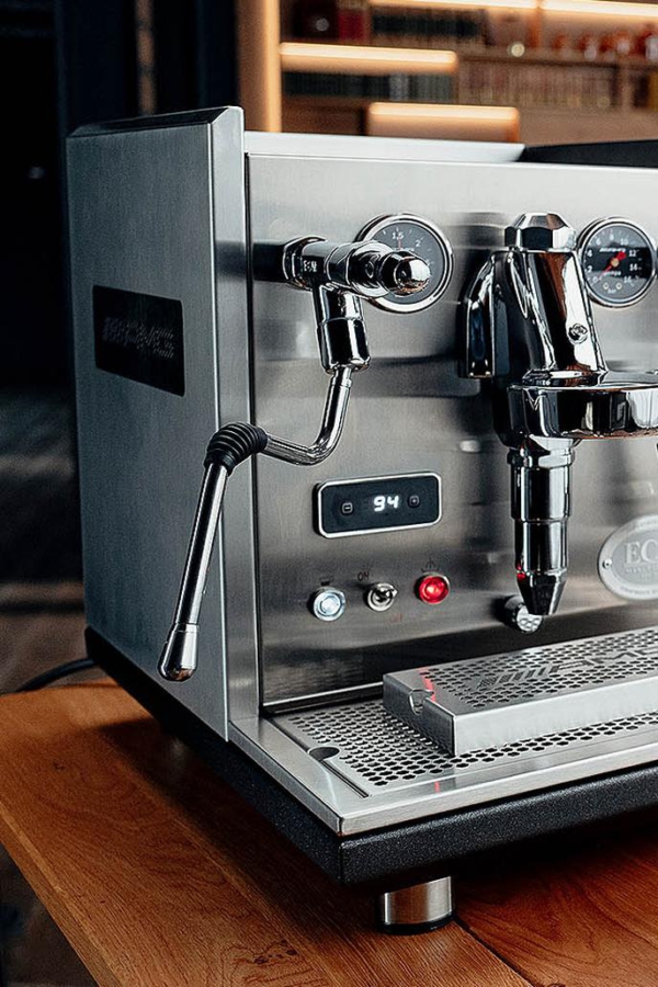 ECM Siebträgermaschinen – Handgefertigter Espressogenuss